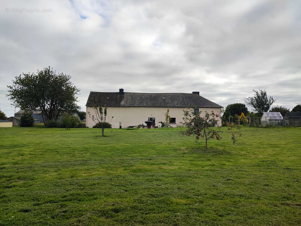 Maison à LOSCOUET-SUR-MEU
