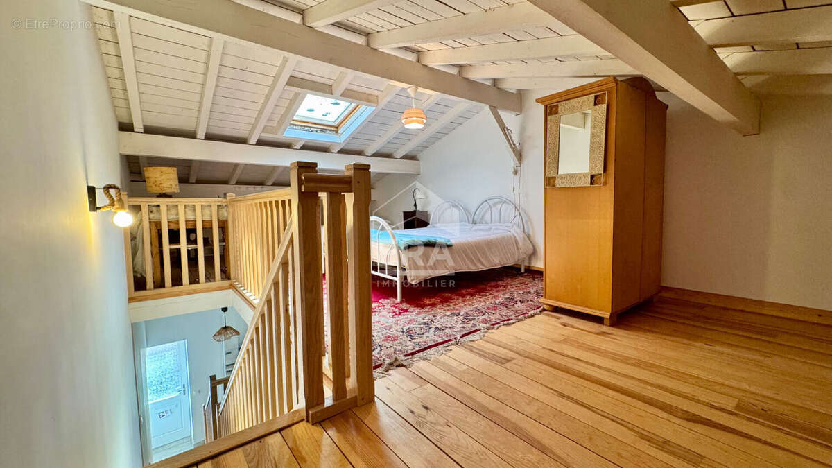 Maison Sainte Foy La Grande 5 pièce(s) 104 m2 - photo 8