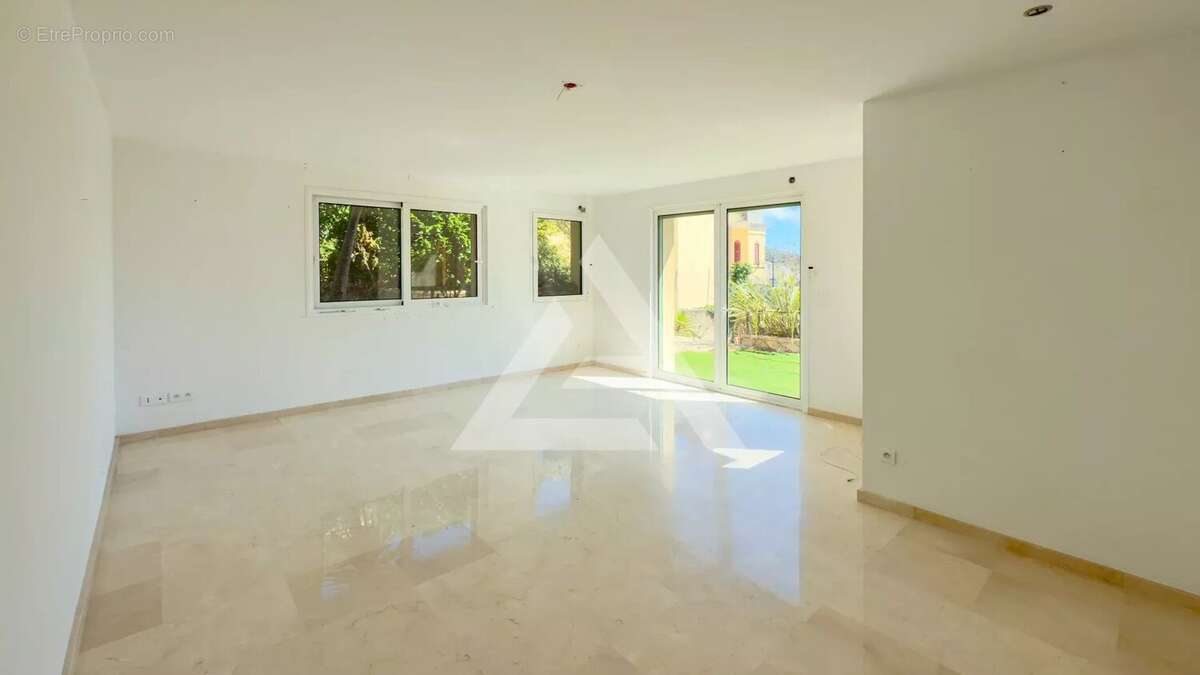 Maison d'exception - la turbie - vue mer et piscine - photo 7