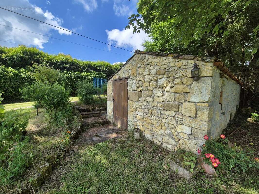 Maison à MONTAUT-LES-CRENEAUX