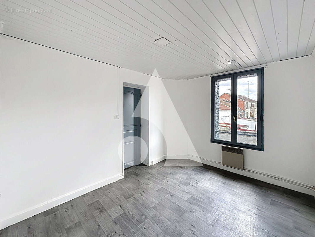 Maison à BRUAY-SUR-L&#039;ESCAUT