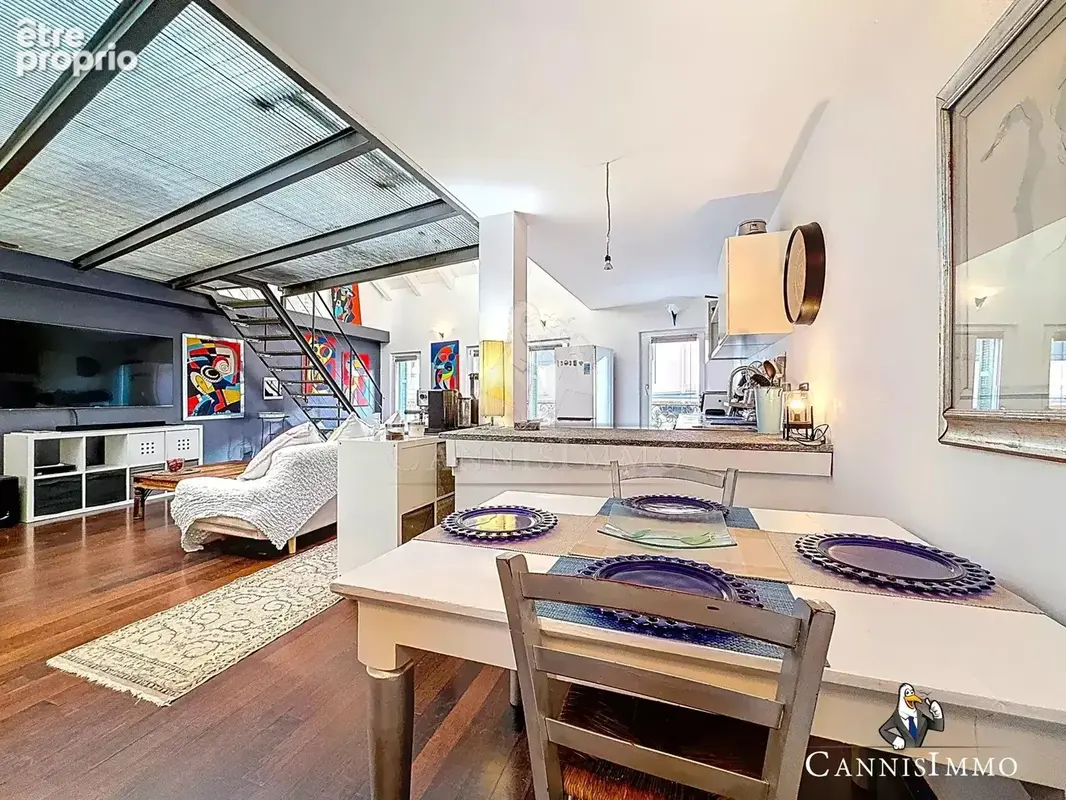 Cannes vieux port - loft 3 pieces terrasse vue mer - photo 3