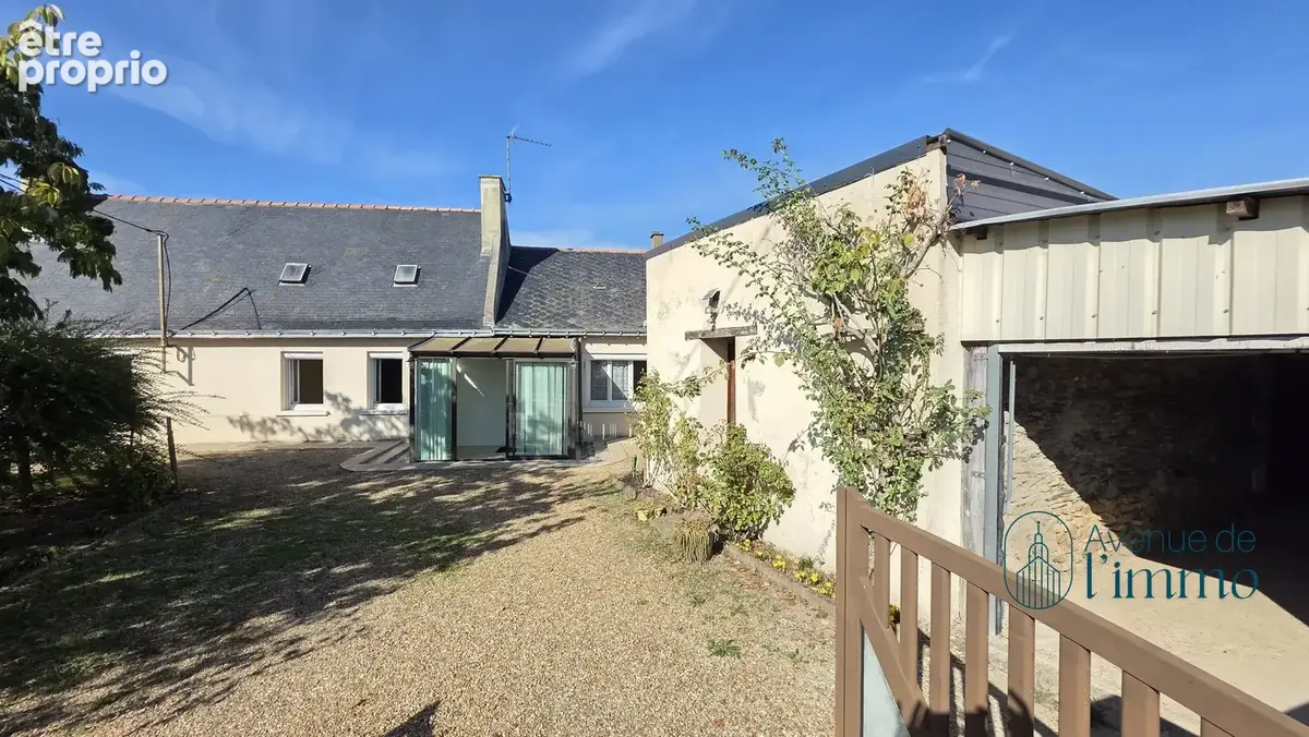 Maison 5 pièces 84 m² à vendre à Beaufort-En-Vallee (49250) - photo 1