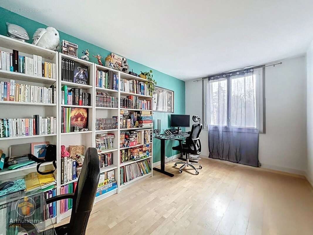 Appartement à BOISSY-SAINT-LEGER