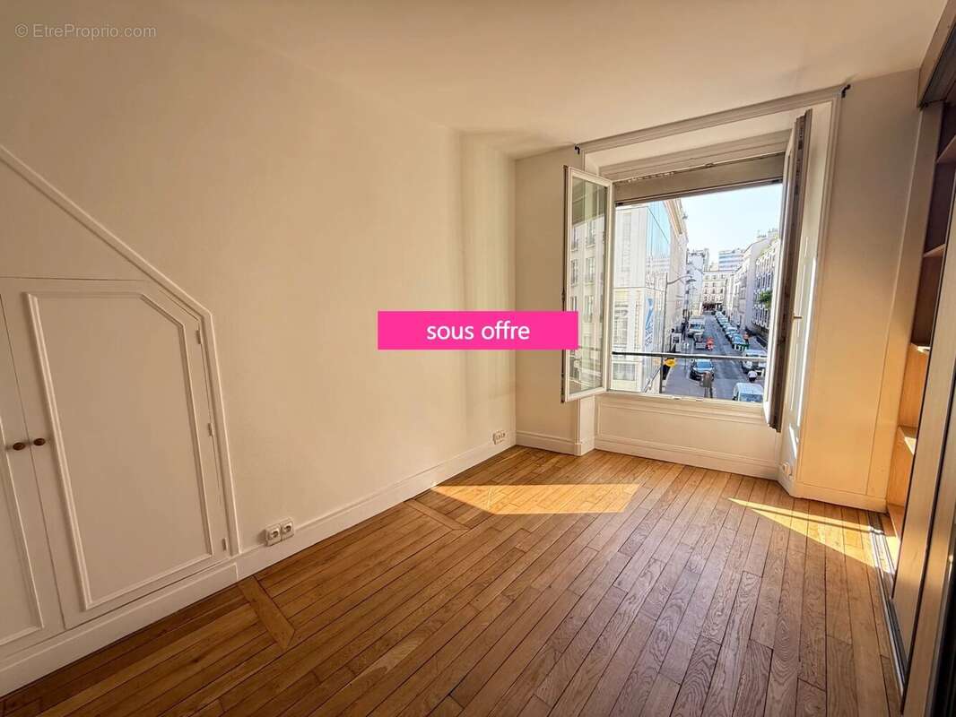 Appartement à PARIS-7E