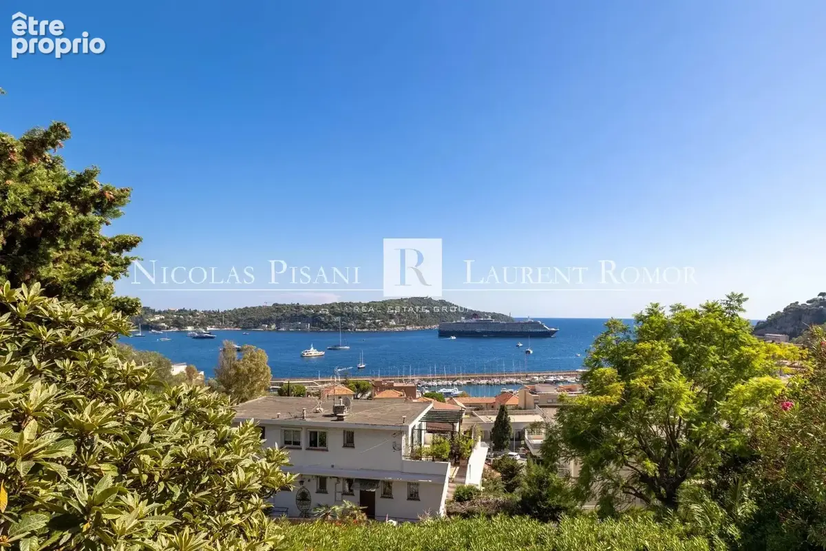 Co-exclusivité - Villefranche-sur-Mer : maison de 151 m² avec vue sur la rade, - photo 6