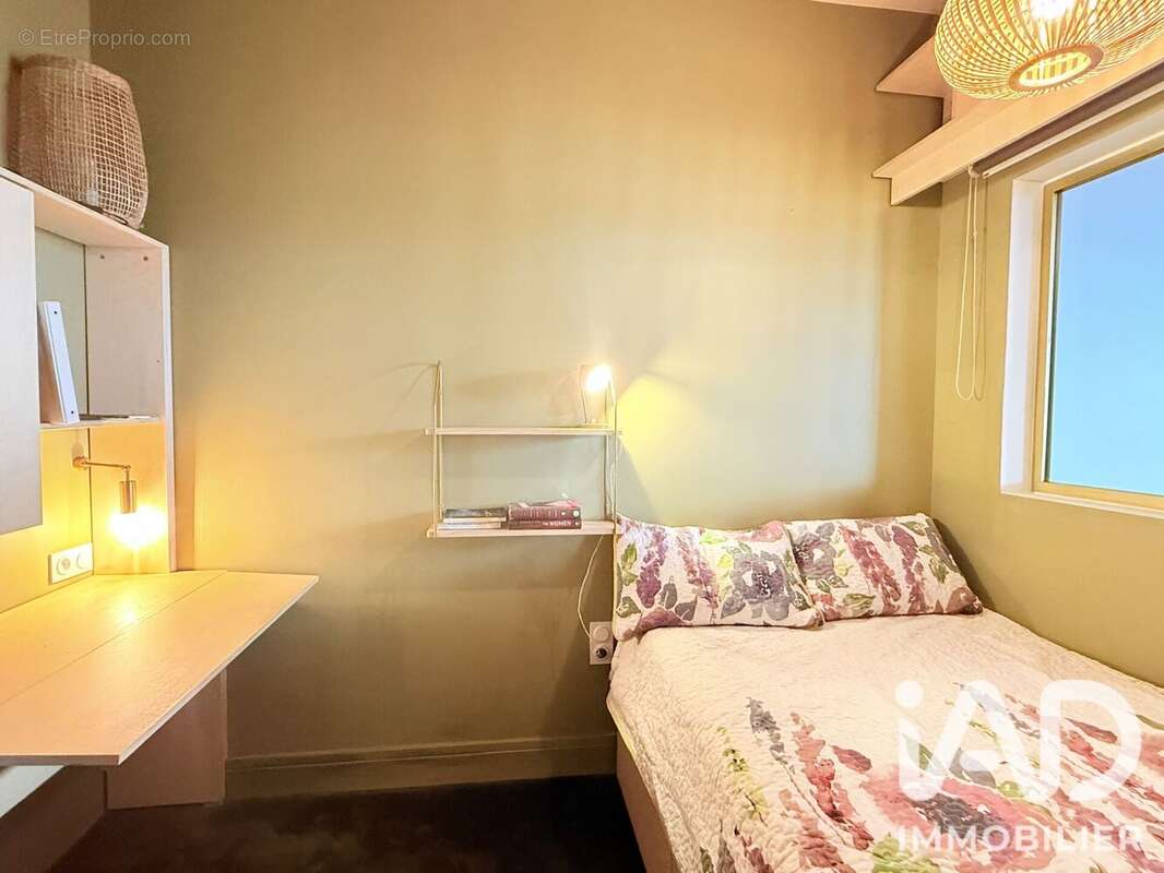 Appartement 107 m² à Paris-18e  - photo 9
