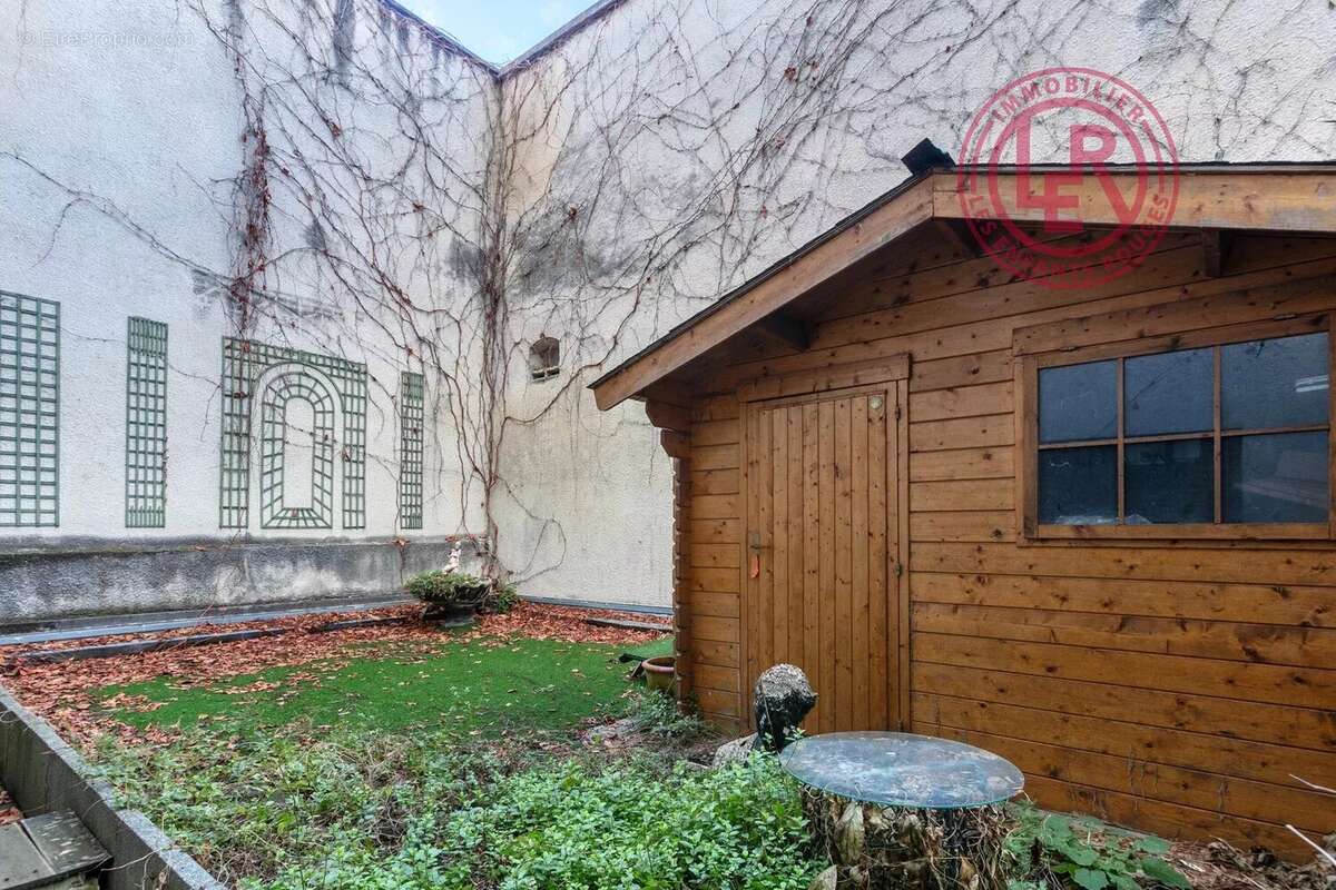 Appartement à PARIS-10E