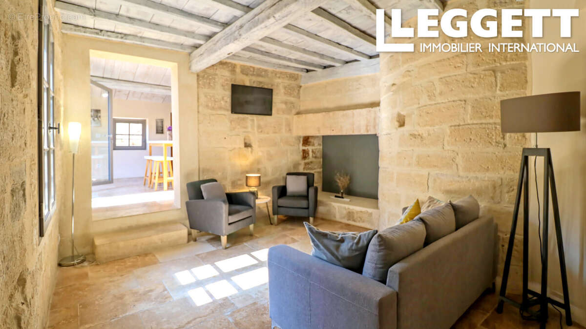 Maison à UZES