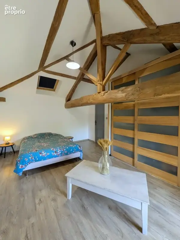 Charme de l’ancien, beaux volumes et confort moderne – 166 m² – 4 grandes chambres – terrain de 2 144 m² - photo 5
