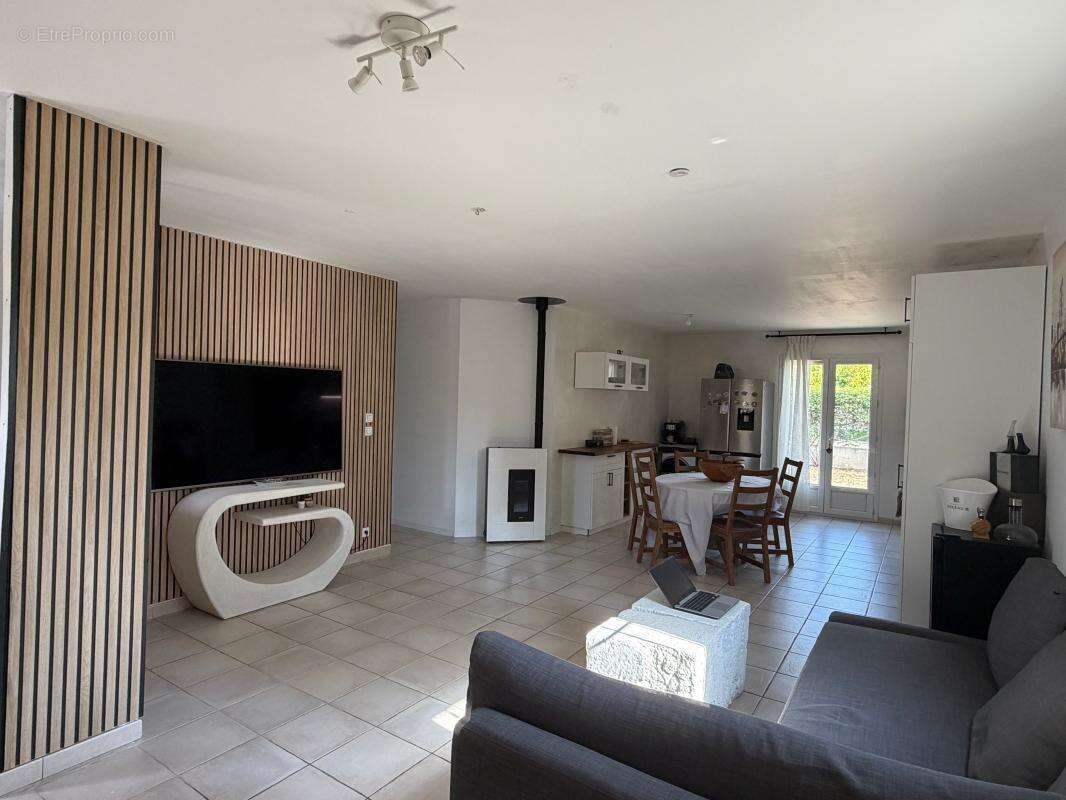 Villa Entrechaux 5 pièce(s) 107.79 m2 - photo 7