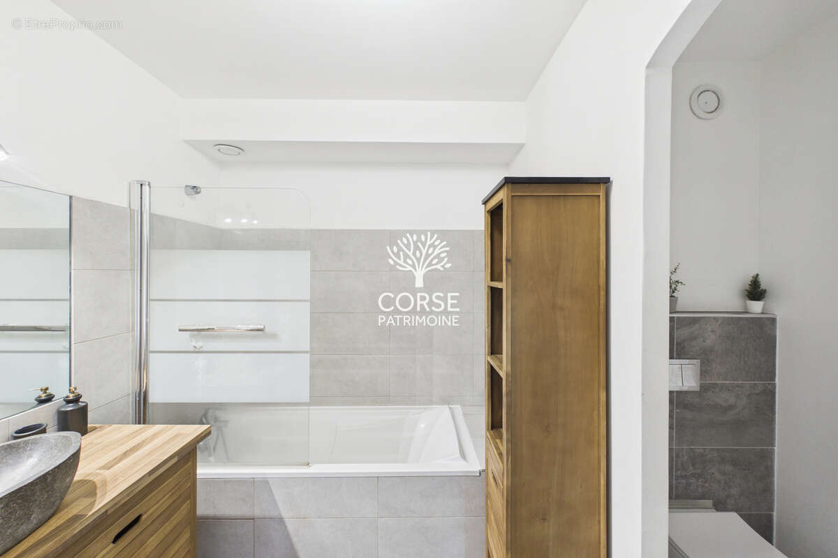 Appartement à PORTO-VECCHIO