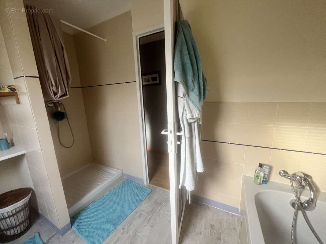 Maison recente 3 chambres sainte Marie - photo 9