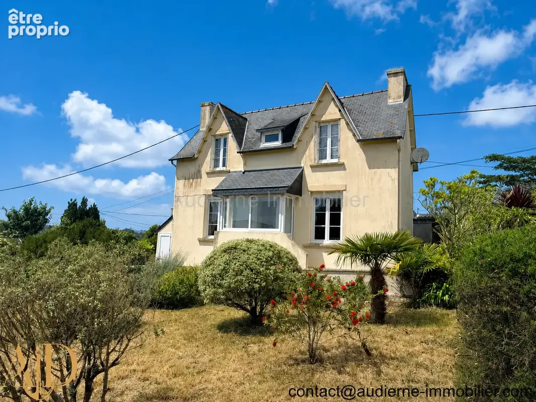 Maison à PLOUHINEC