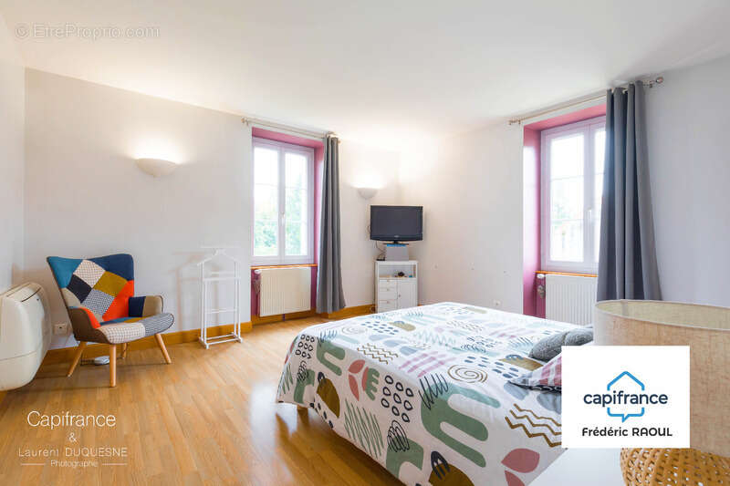 Maison à IS-SUR-TILLE