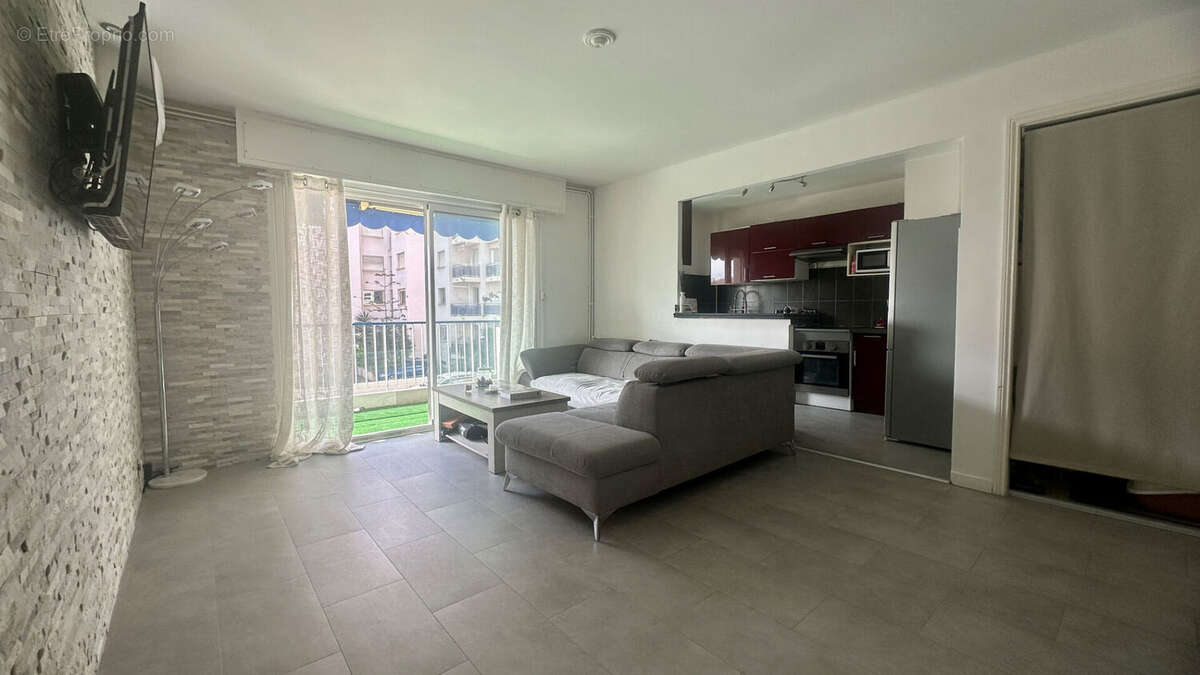 Appartement à CAGNES-SUR-MER