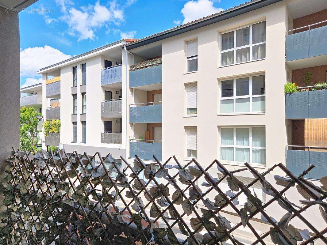 Appartement - 1 Chambre - Balcon - Proche commodités - photo 17