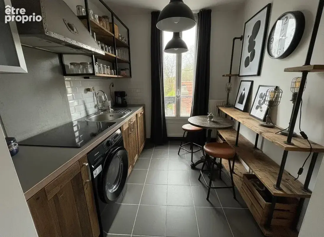 Appartement 40 m² à Saint-Thibault-Des-Vignes  - photo 3