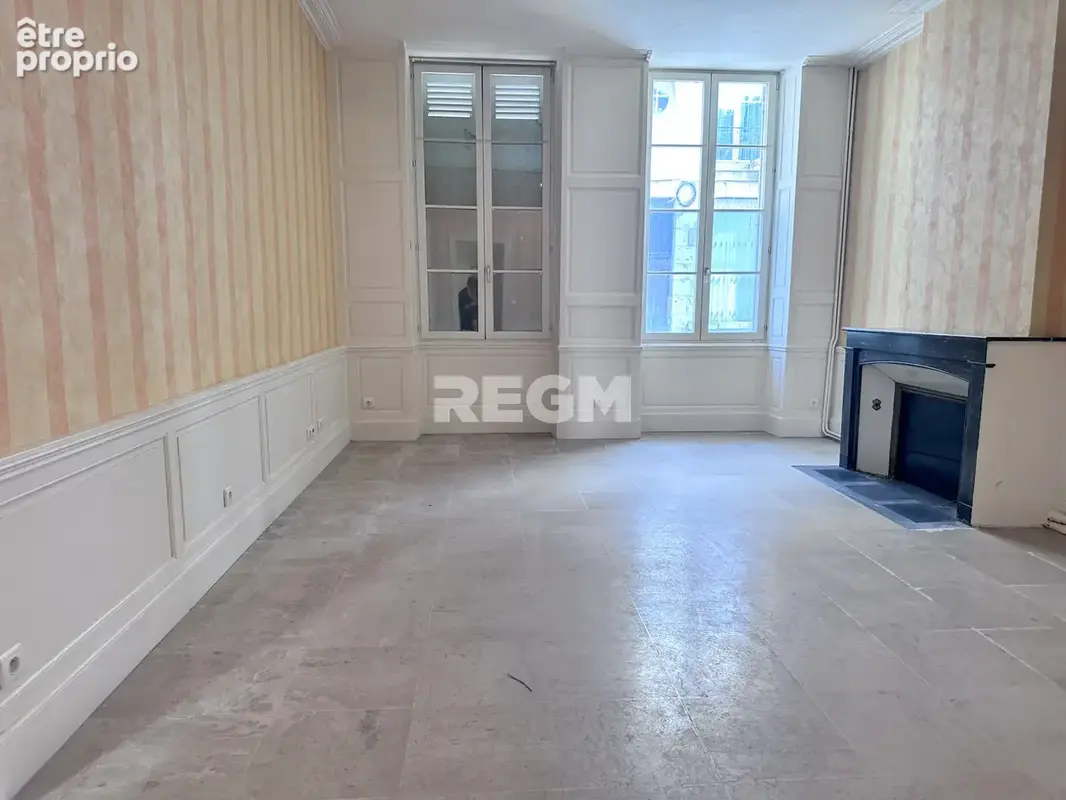 ORLEANS (45)   Centre / Cathédrale   Foncier sur 3 niveaux 360 m2 /sol - Investisseurs - photo 12