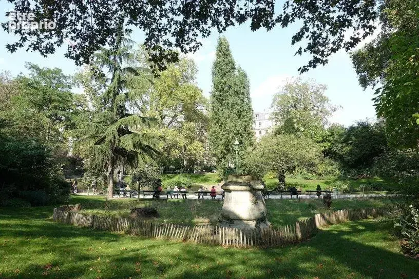proche Parc Martin Luther King Métro 12 & 14 PARIS 17e  STUDIO 38 m²  A SAISIR - photo 1