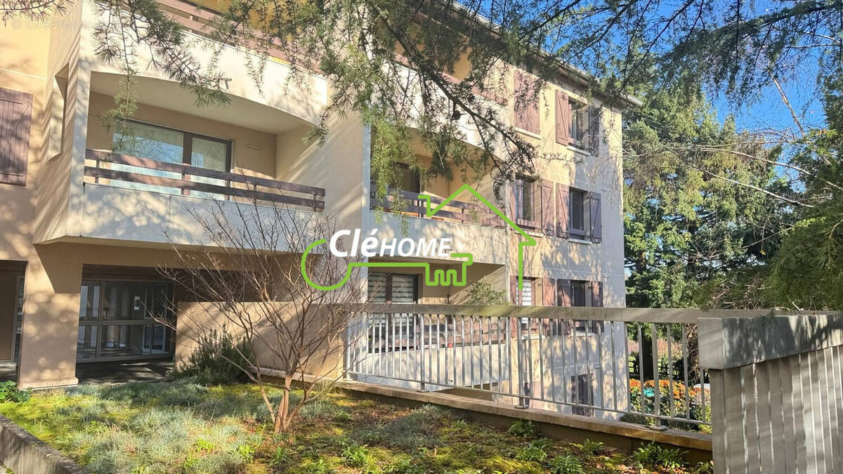 Appartement à CHAMPAGNE-AU-MONT-D'OR