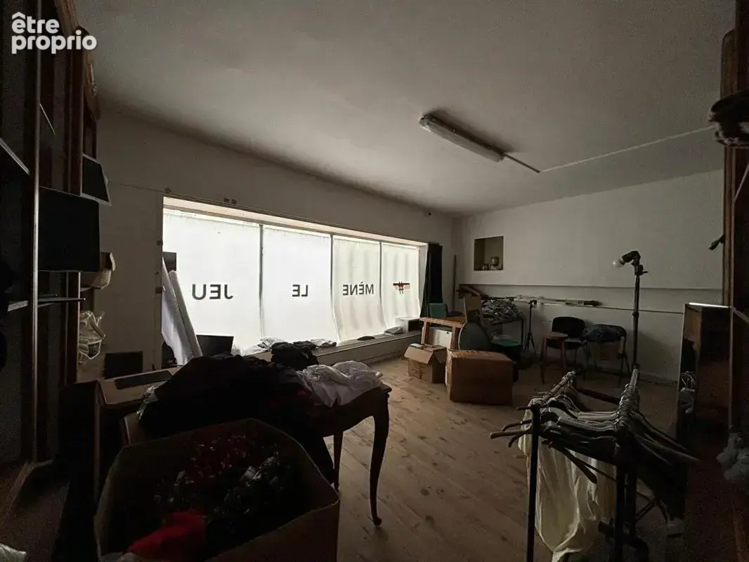 Immeuble Nevers 298m2 - A rénover - Local commercial et appartements - centre ville - photo 11