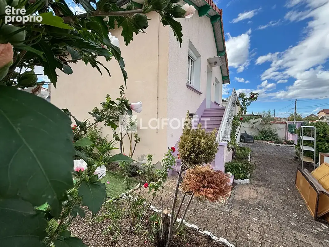Maison pleine de charme au calme, dans une impasse - photo 8