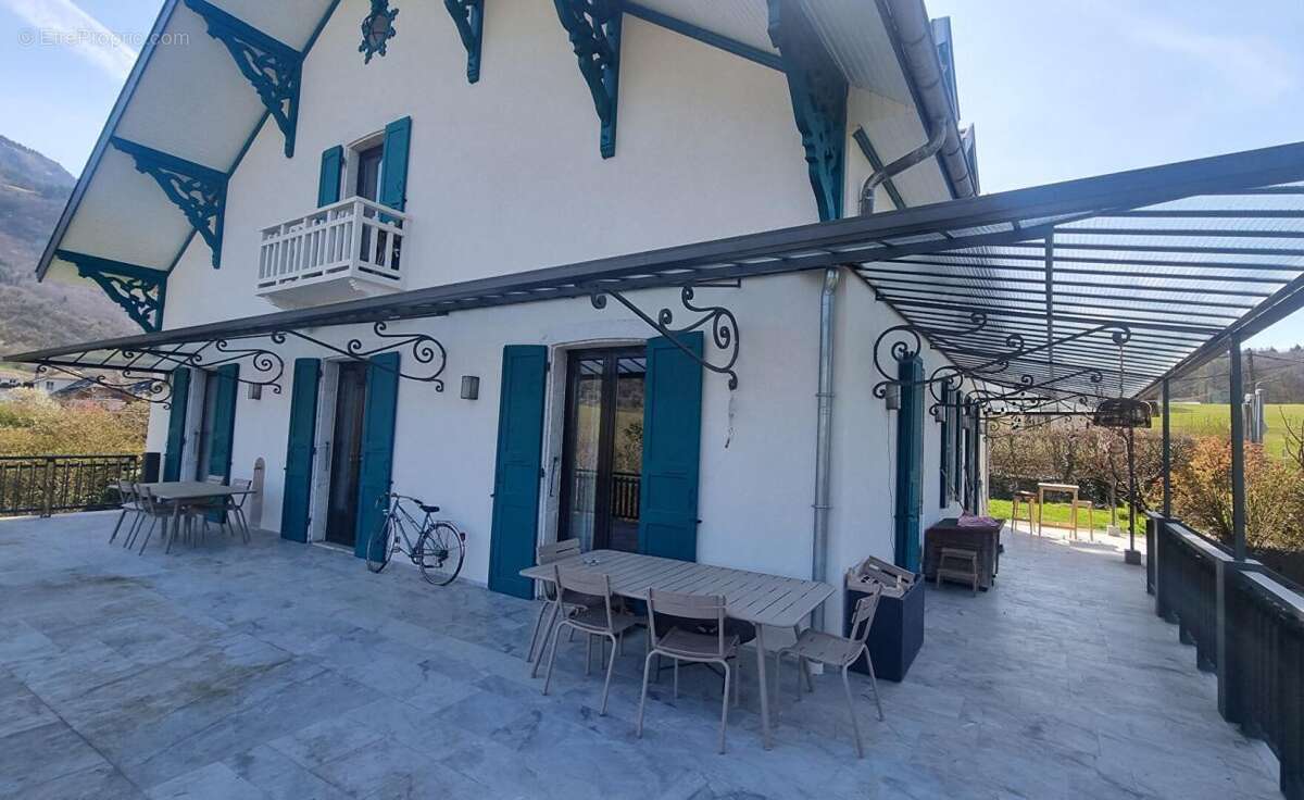 Maison à TALLOIRES