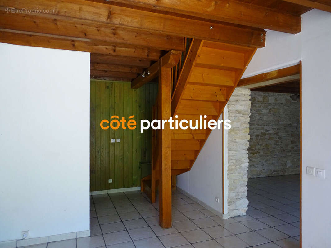 Maison à SAINT-SYMPHORIEN