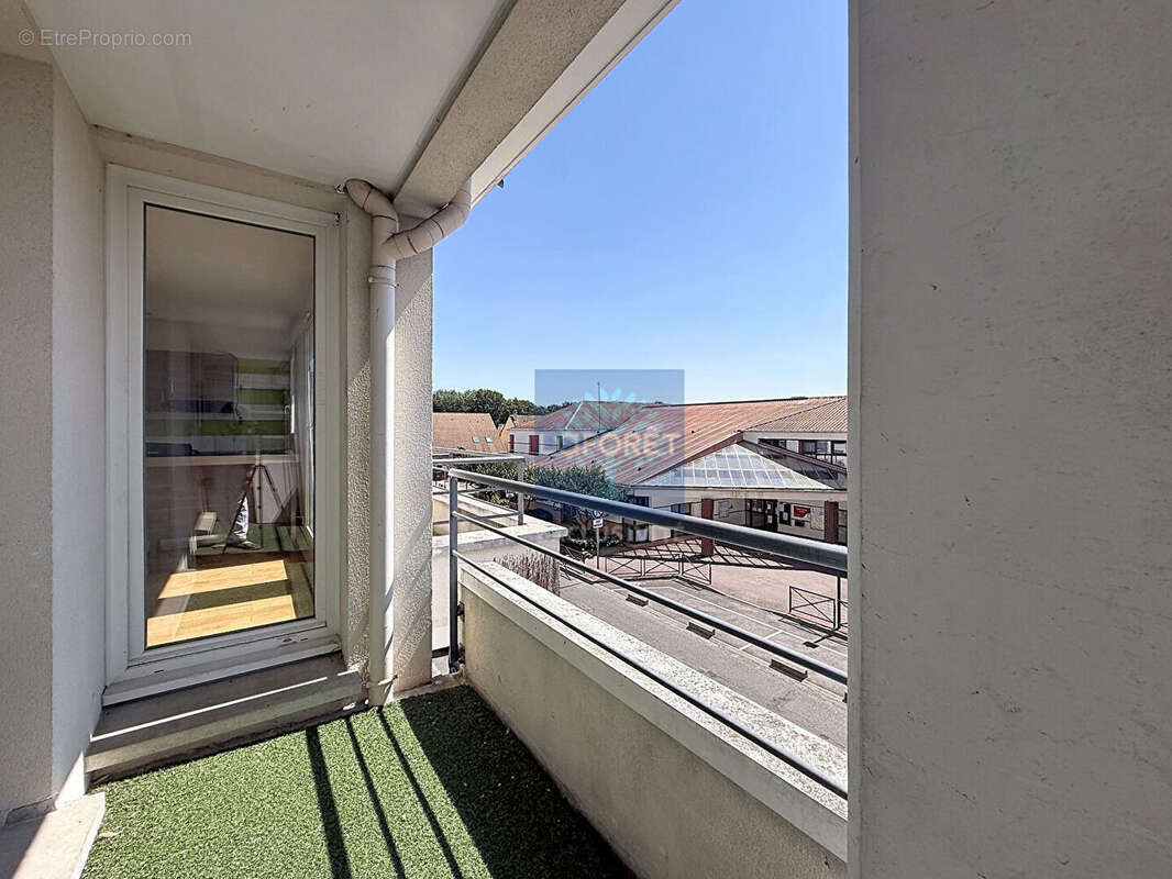 Cergy (95) - appartement 3 pieces  avec balcon et terrasse - photo 15