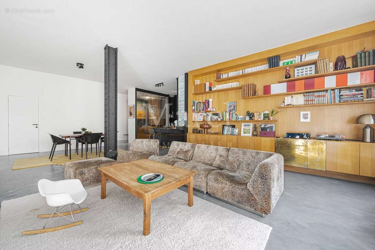 Appartement à PARIS-9E
