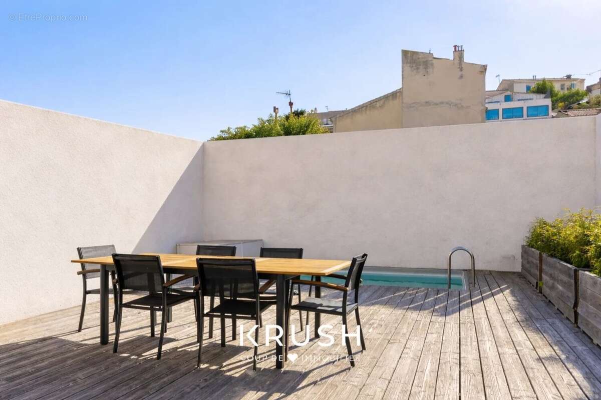 Maison à MARSEILLE-7E