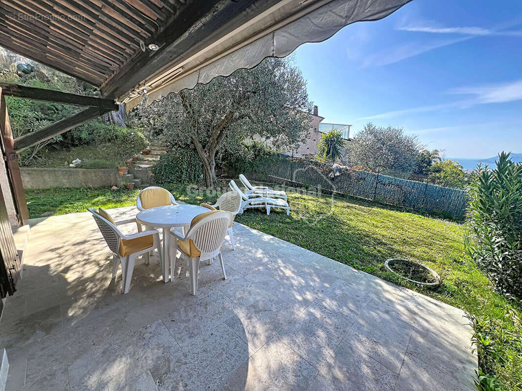 Maison à LE CANNET