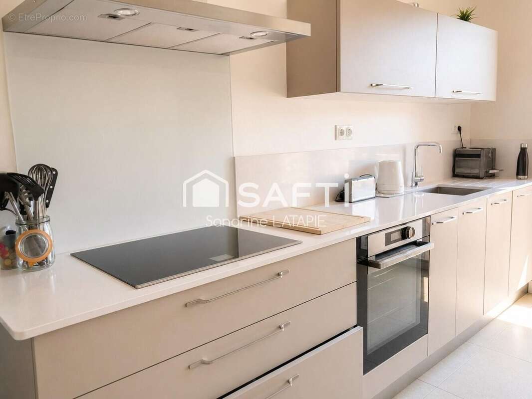 Maison 160 m² à Saint-Antonin-Noble-Val  - photo 6