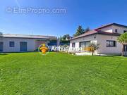 Maison à BOURGOIN-JALLIEU