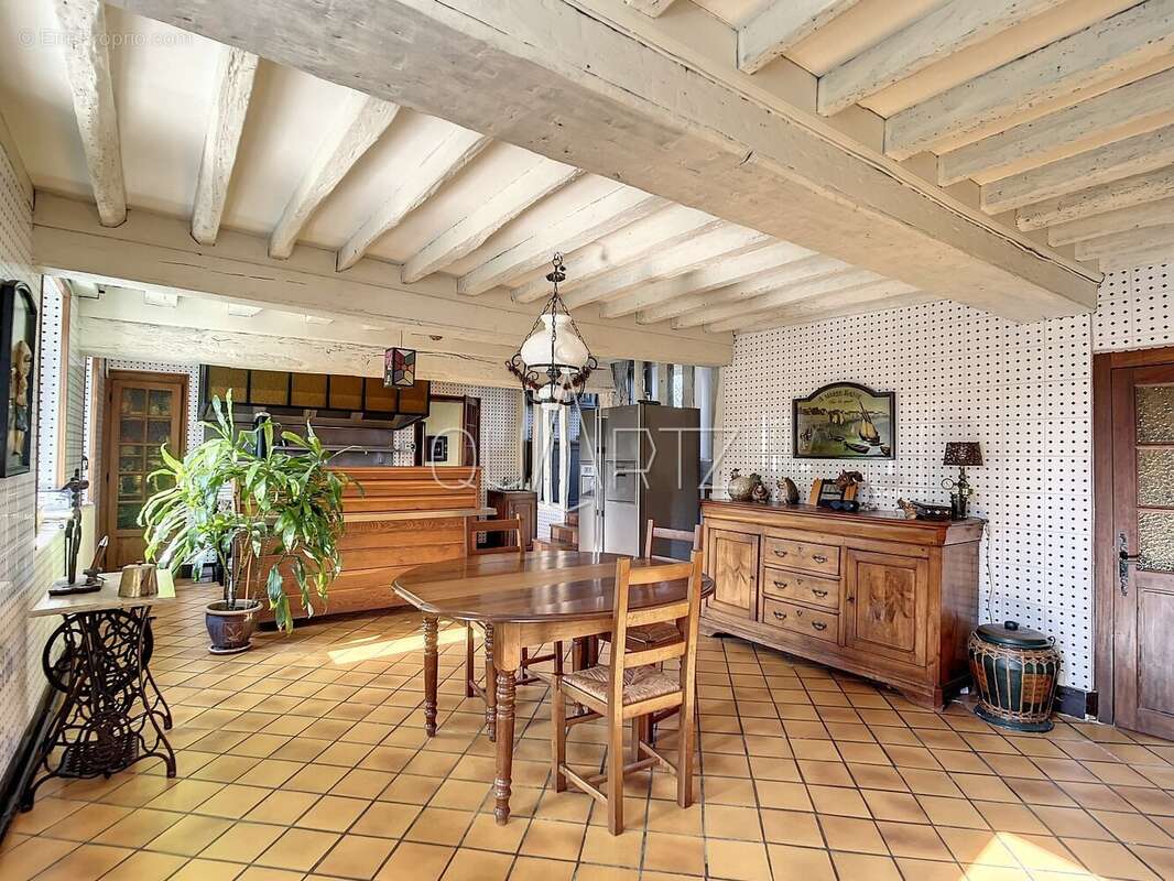 Maison à PACY-SUR-EURE