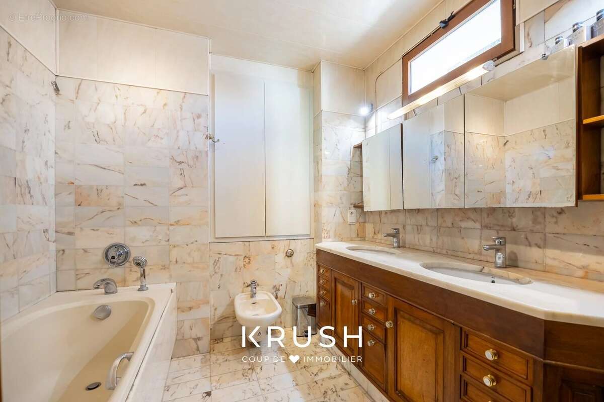 Maison à MARSEILLE-7E