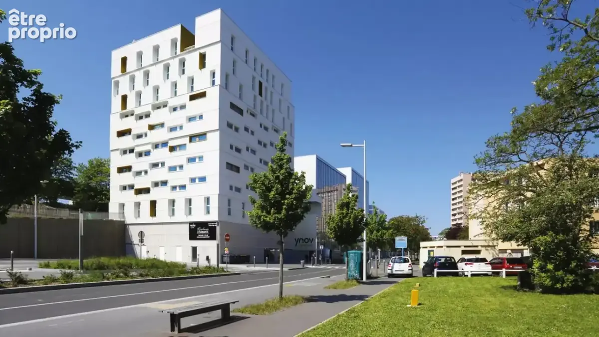 INVESTISSEMENT LOCATIF  Nanterre  Résidence Étudiante Nemea Appart'Etud Nanterre Campus - 4,91% de rentabilité - photo 1