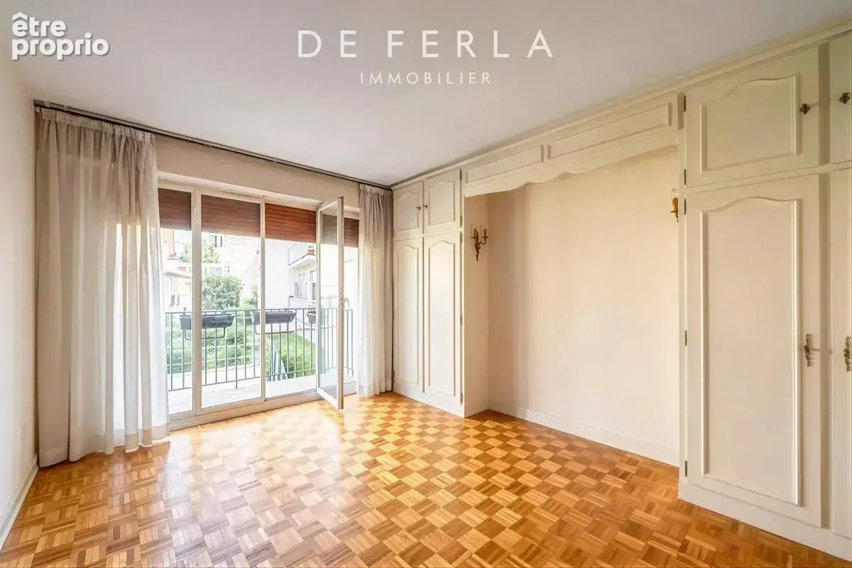 Butte-aux-Cailles - Appartement familial  avec balcons & fort potentiel - photo 4