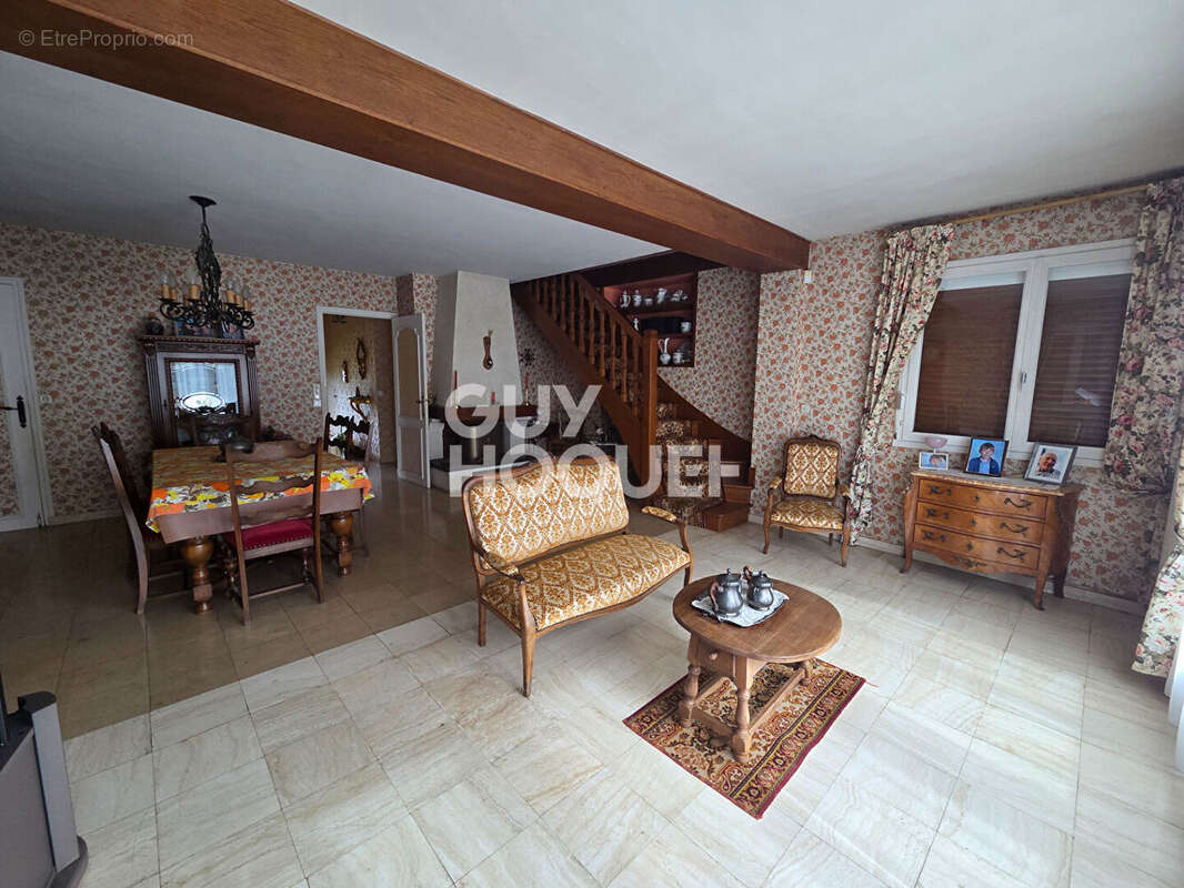 Maison à CAUDEBEC-LES-ELBEUF