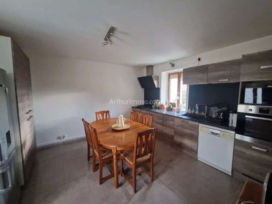 Maison à MAGNY-EN-VEXIN