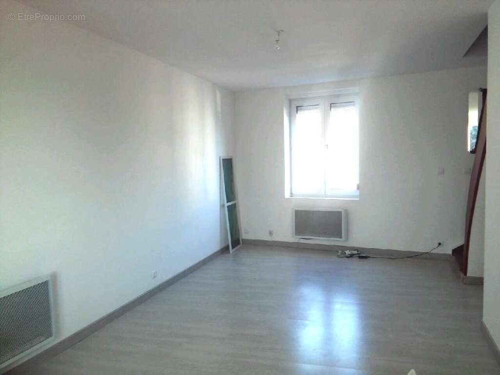 Appartement à HALLENNES-LEZ-HAUBOURDIN