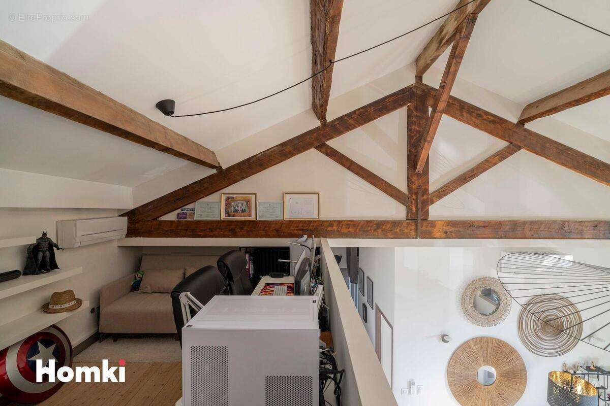 Appartement à MARSEILLE-12E