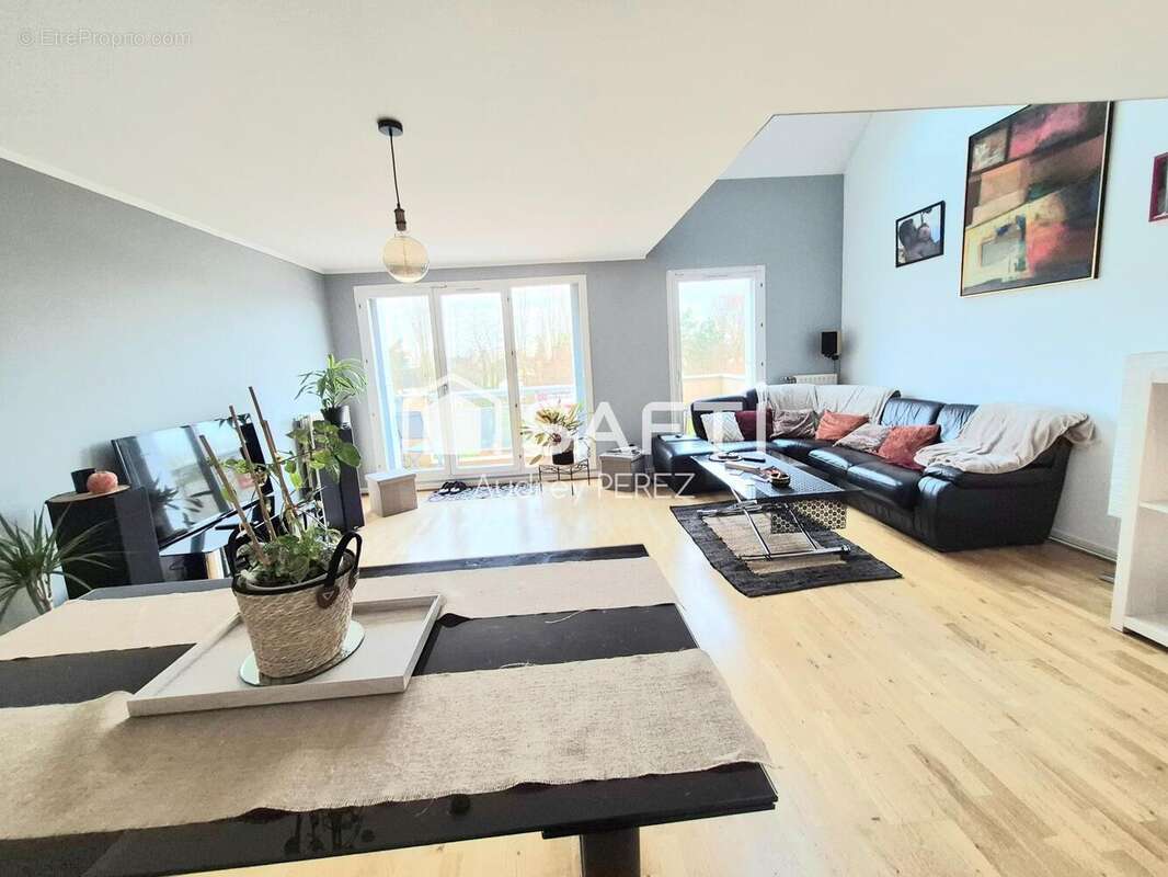 Photo 8 - Appartement à PONTAULT-COMBAULT