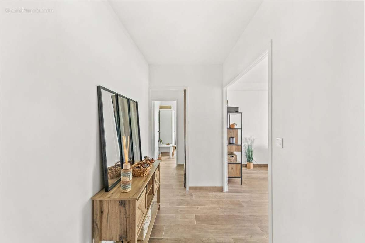 Appartement à HYERES