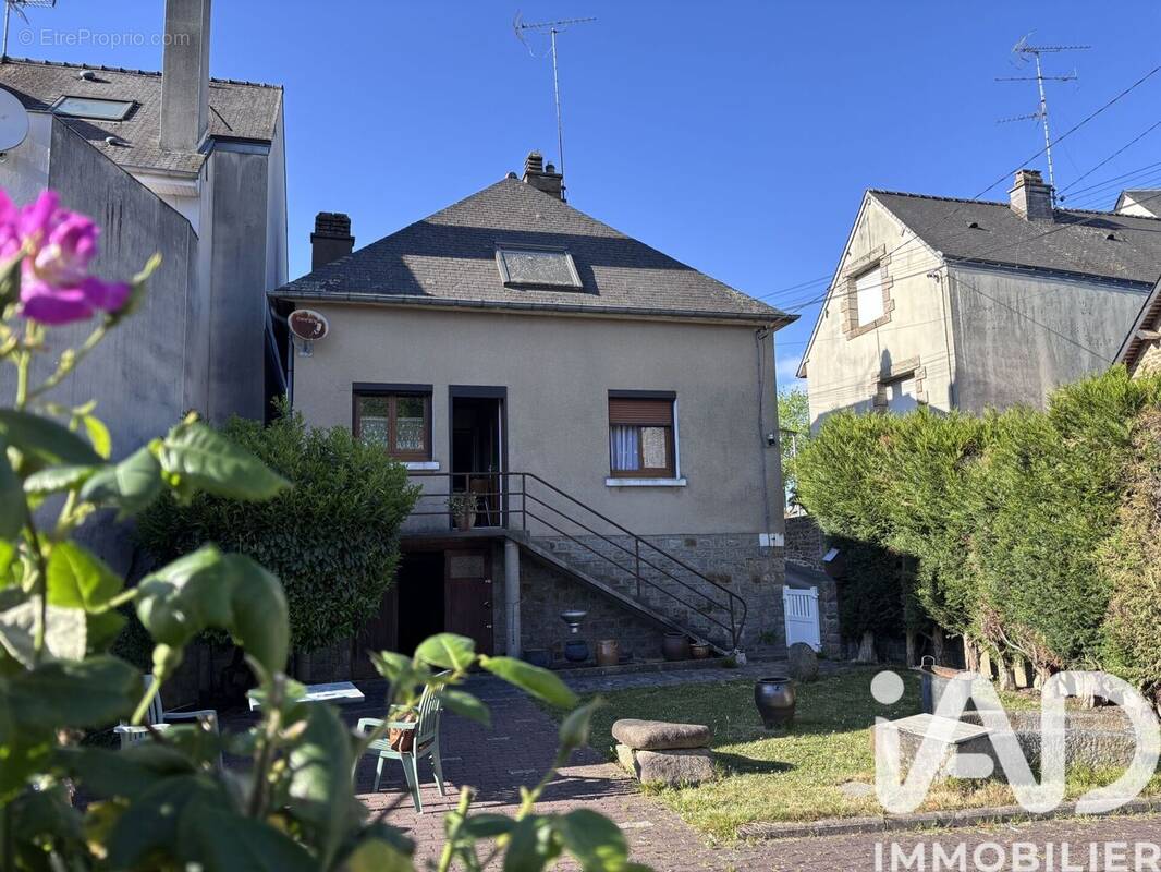Photo 1 - Maison à ERNEE