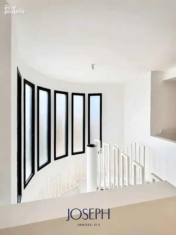 Tournefeuille / lardenne, contemporaine de 215 m² avec jardin, piscine et garage. - photo 6