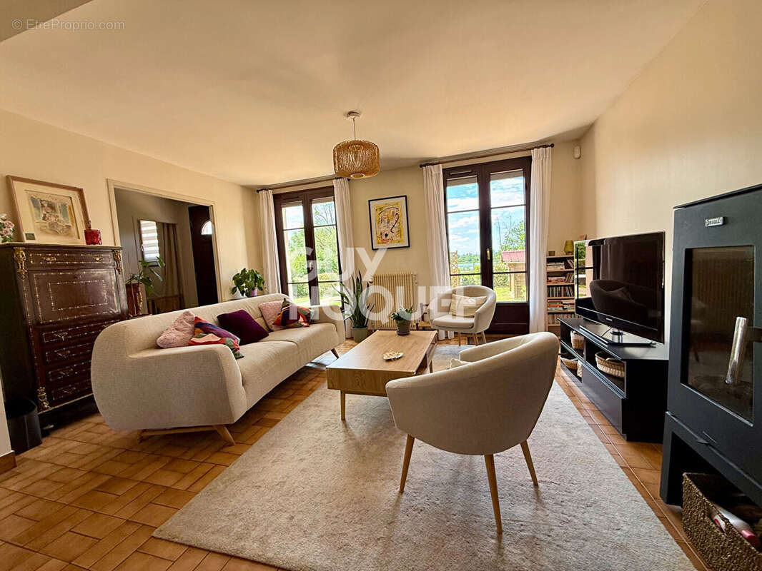EPONE - Maison familiale 4 chambres - 148 m2 - photo 5