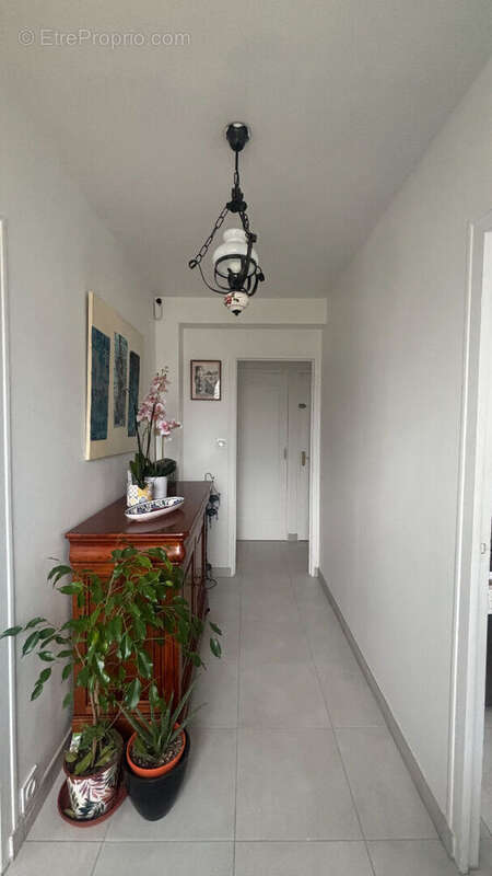 Maison à AMBRIERES-LES-VALLEES