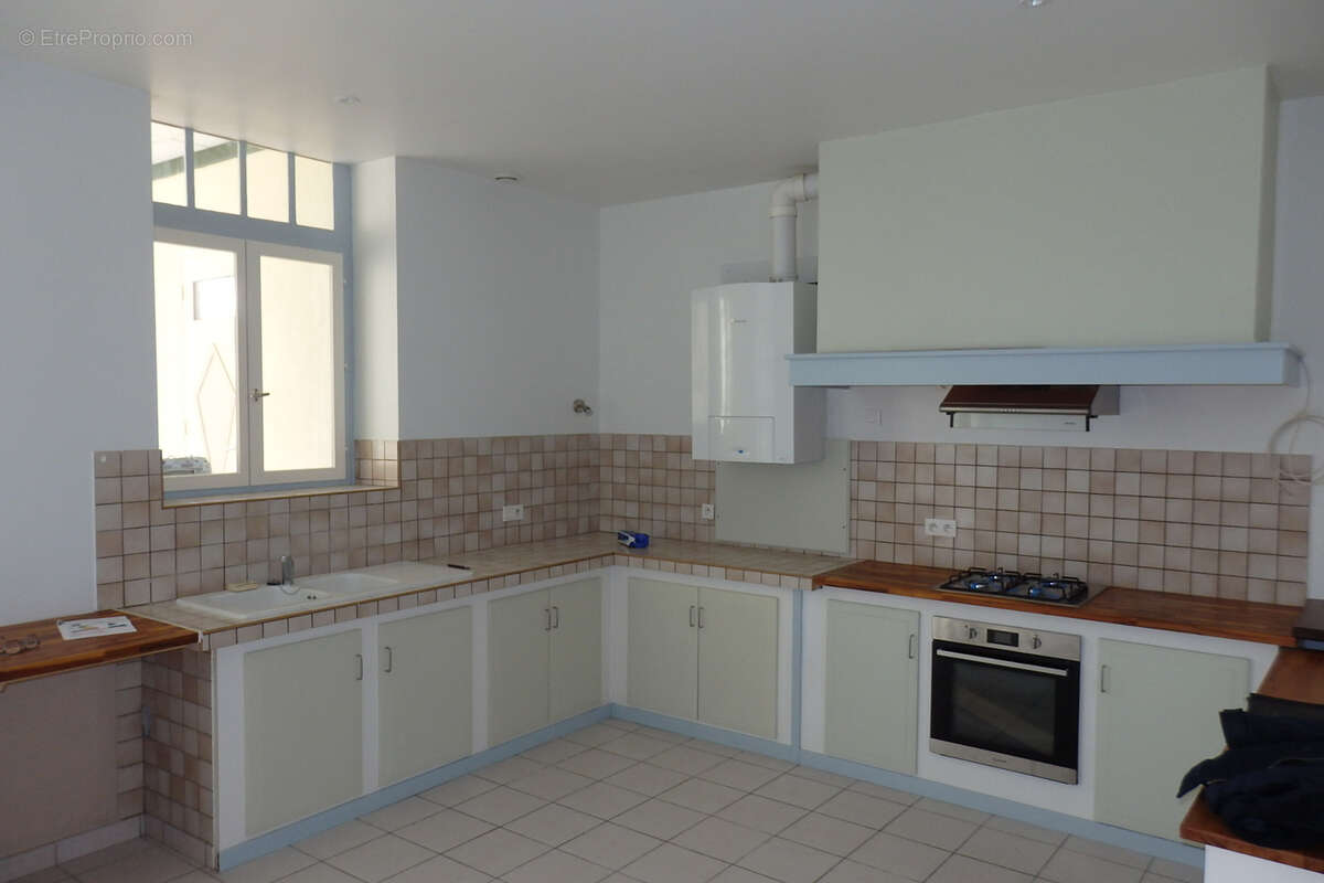 Maison à SAINTE-BAZEILLE